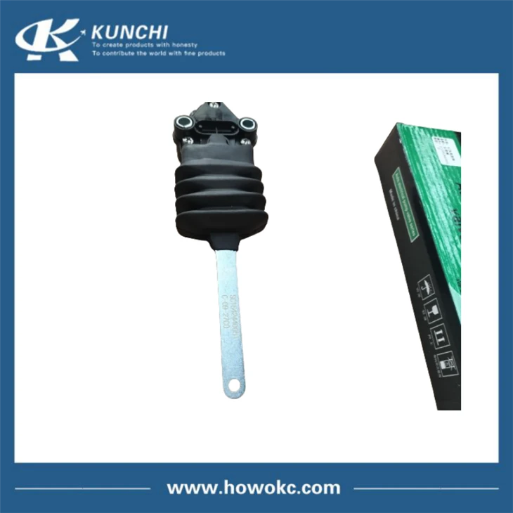 SINOTRUK HOWO Height Control Valve,WG1642440051